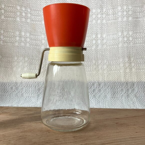 Vtg. Federal Housewares Glass Nut Grinder Orange/White Top - Picture 2 of 8